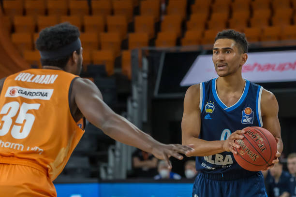 一次次打破 一次次打破