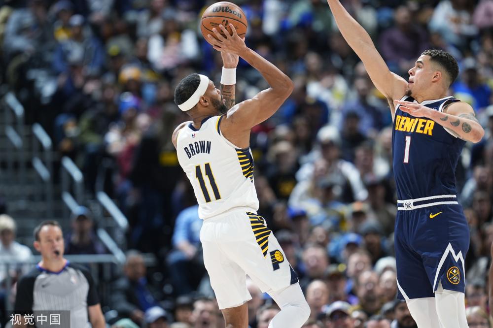 与此形成鲜 与此形成鲜